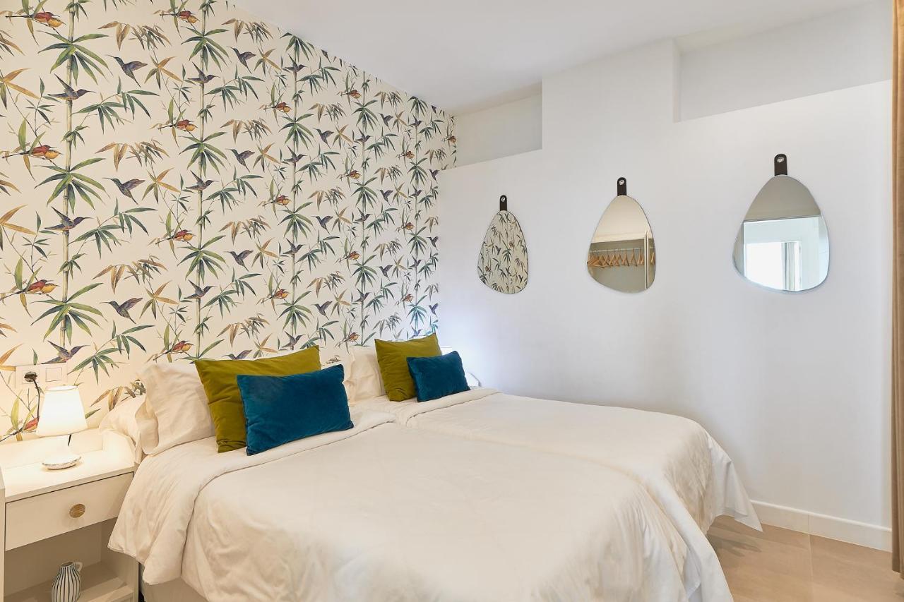 Suite Deluxe Face Mer Apart Malaga Málaga Exterior foto