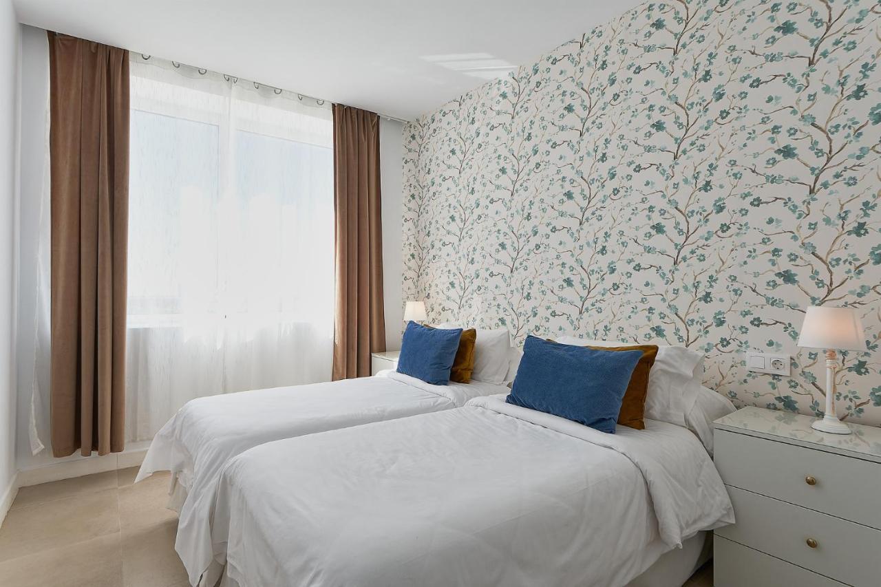 Suite Deluxe Face Mer Apart Malaga Málaga Exterior foto