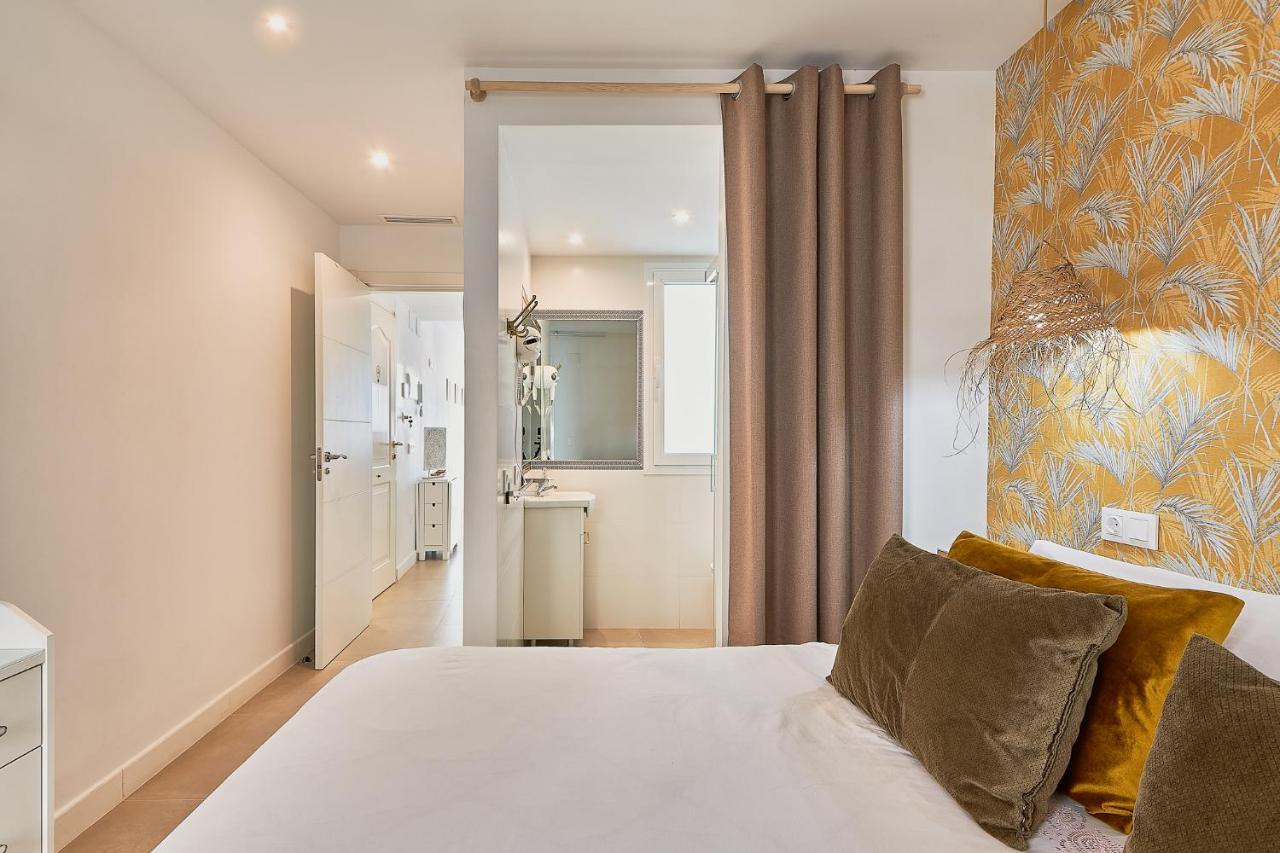 Suite Deluxe Face Mer Apart Malaga Málaga Exterior foto