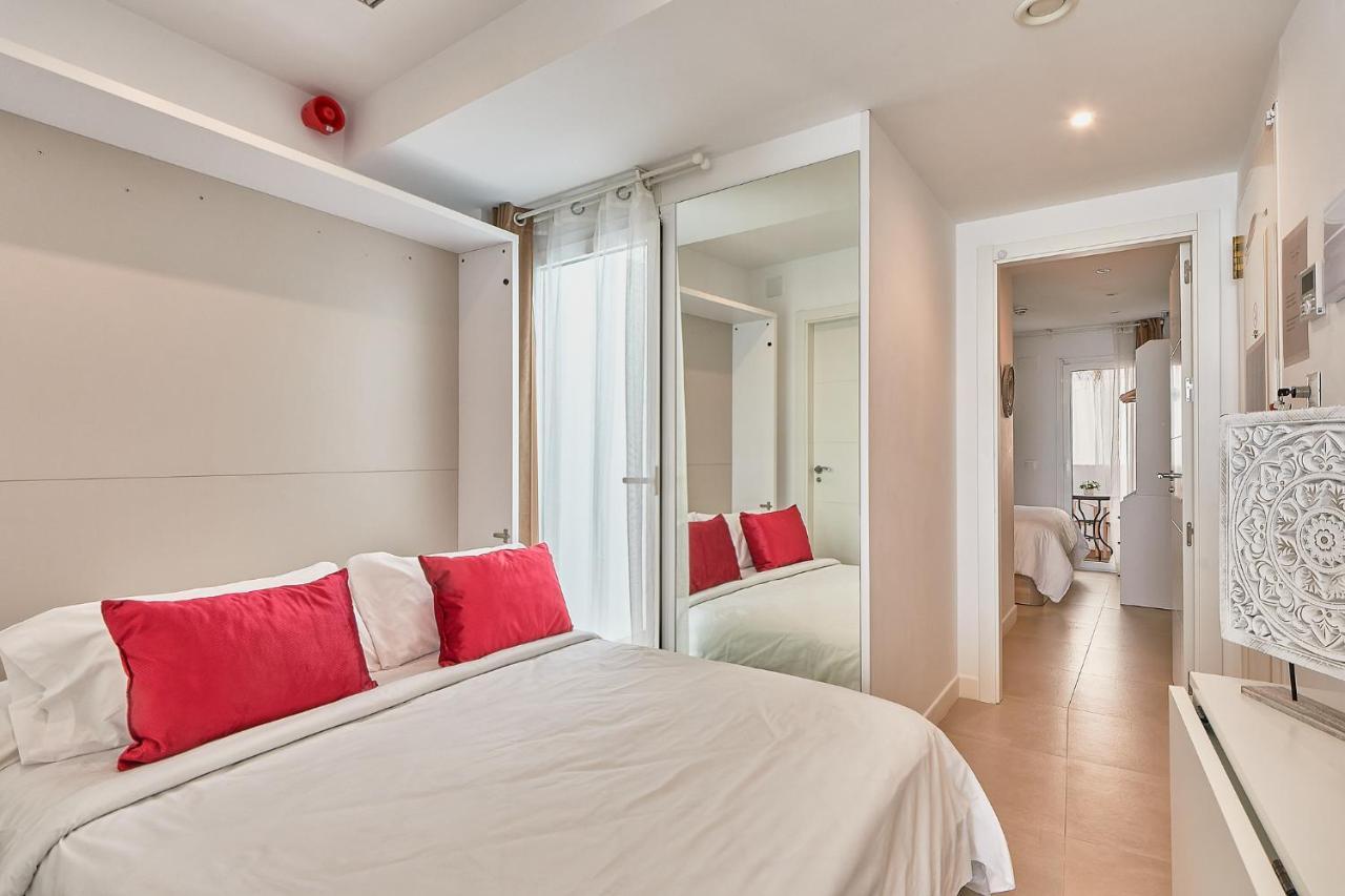 Suite Deluxe Face Mer Apart Malaga Málaga Exterior foto