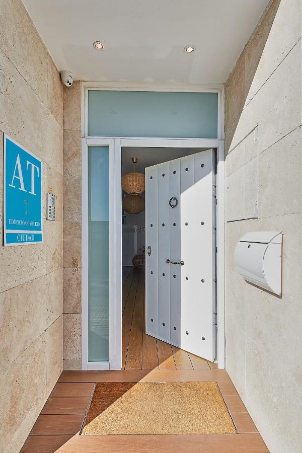Suite Deluxe Face Mer Apart Malaga Málaga Exterior foto